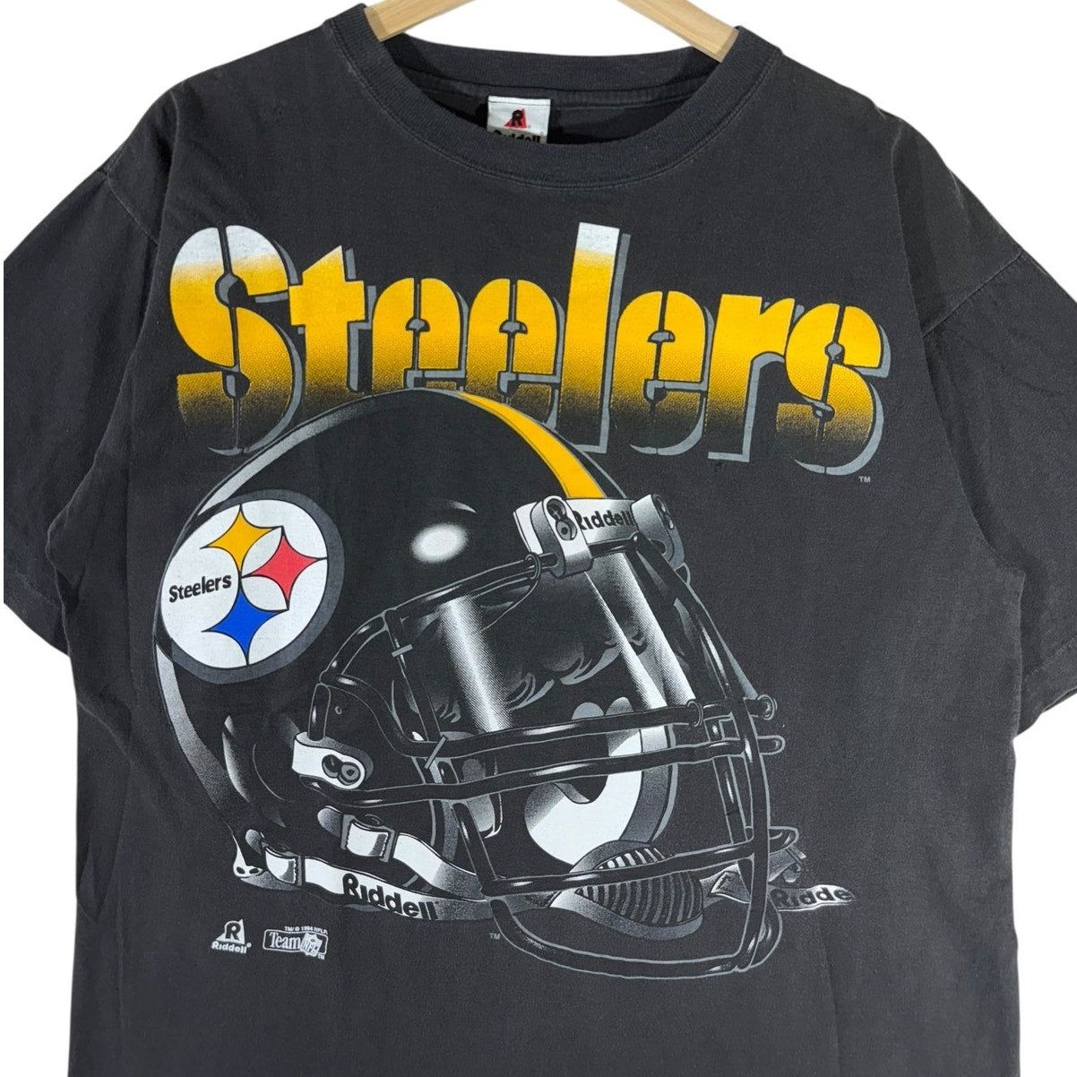 Vintage Pittsburgh Steelers Big Helmet NFL T-Shirt 90s