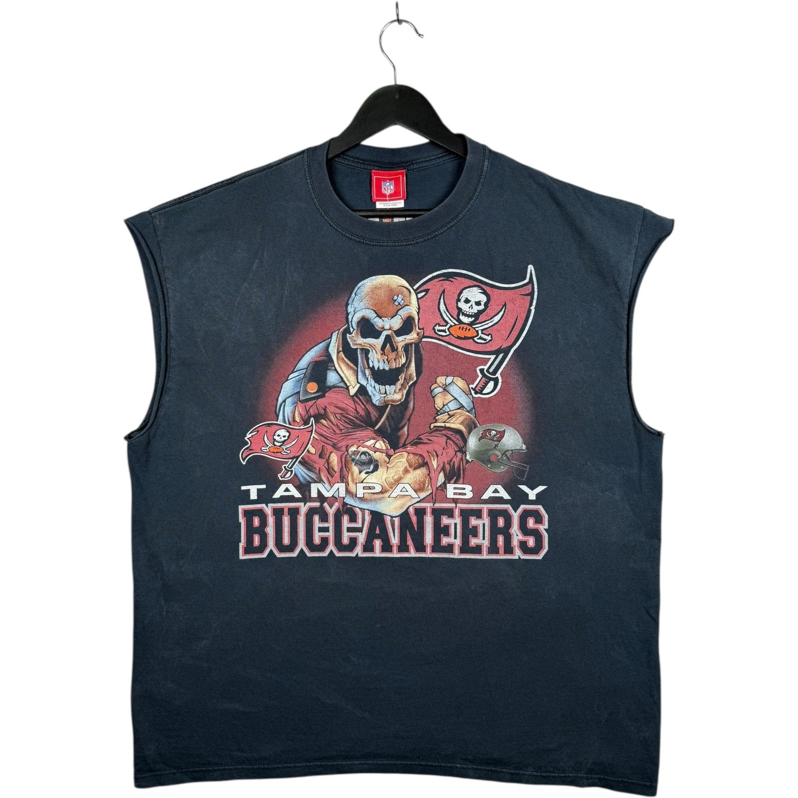 Vintage Buccaneers NFL Pirate Graphic Tank Top
