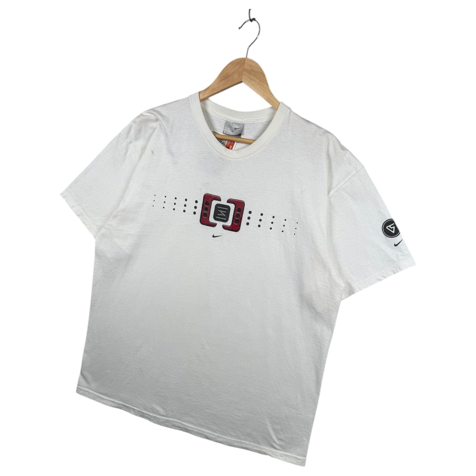 Vintage Nike Graphic Logo T-Shirt