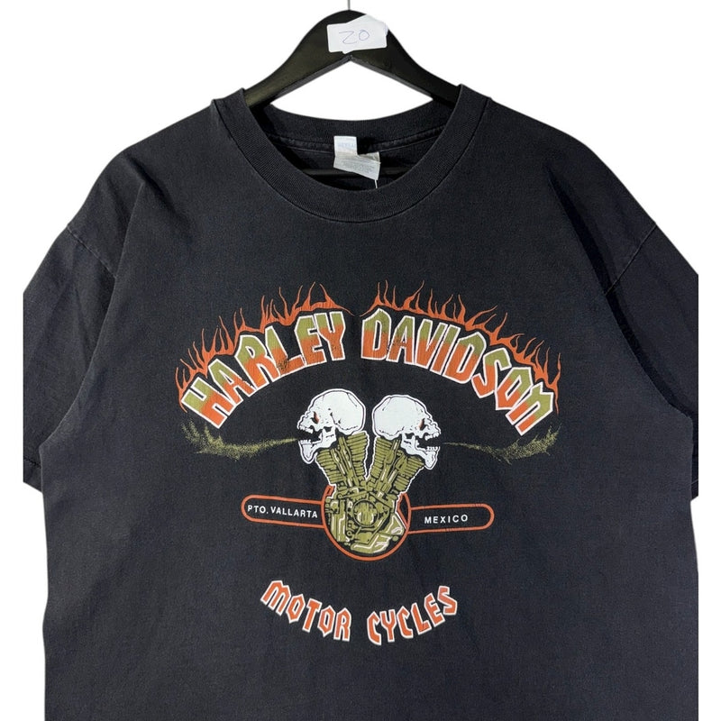 Vintage Harley Davidson Skulls Flames Graphic T-Shirt