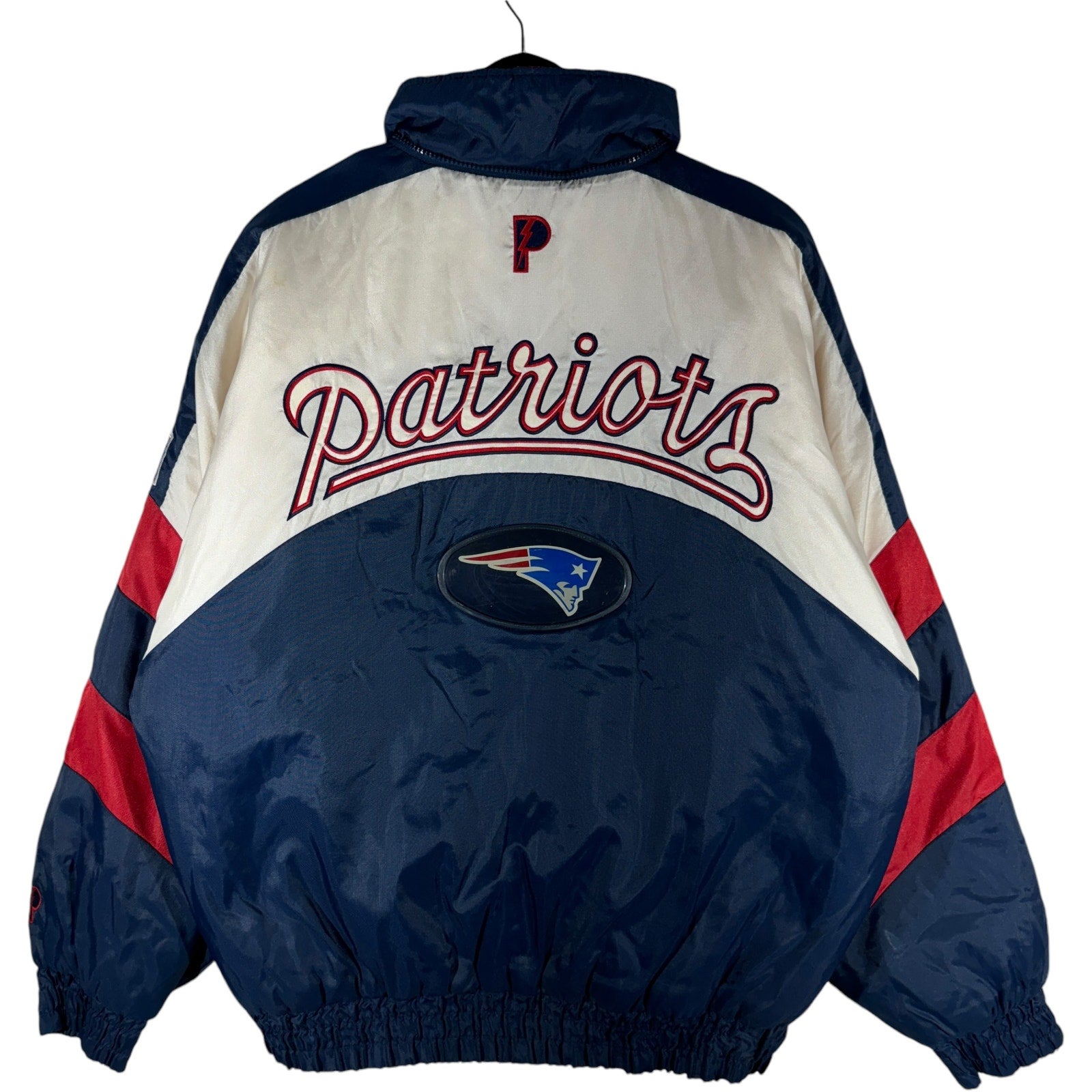 Vintage Pro Player New England Patriots NFL Puffer Jacket