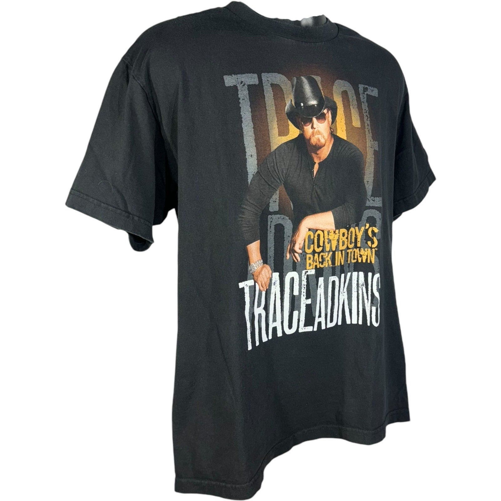 Trace Adkins "Cowboy's Back In Town" Tour Tee