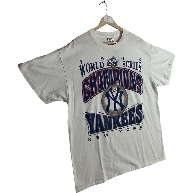 Vintage New York Yankees 1998 MLB T-Shirt