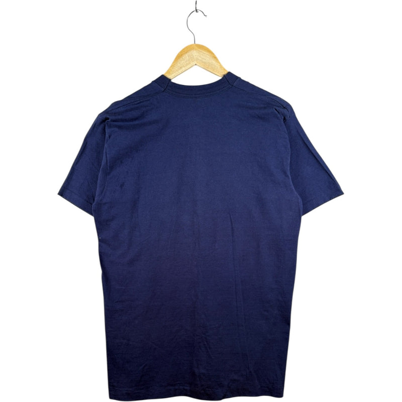 Vintage University Of Connecticut Huskies T-Shirt