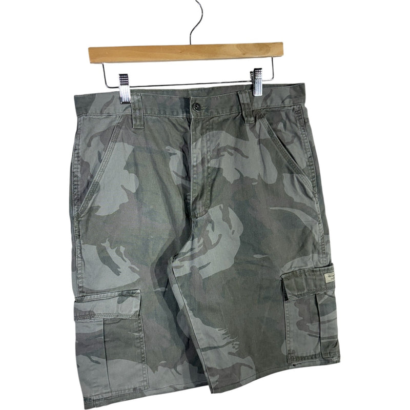 Vintage Wrangler Camouflage Cargo Shorts 32