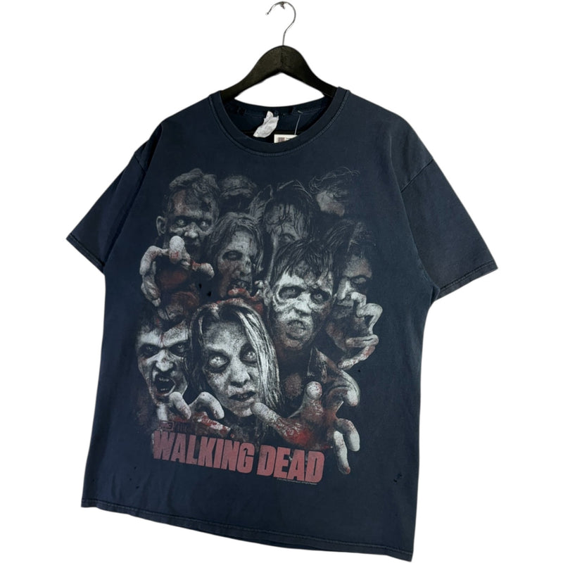 Vintage The Walking Dead Zombie Horde T-Shirt