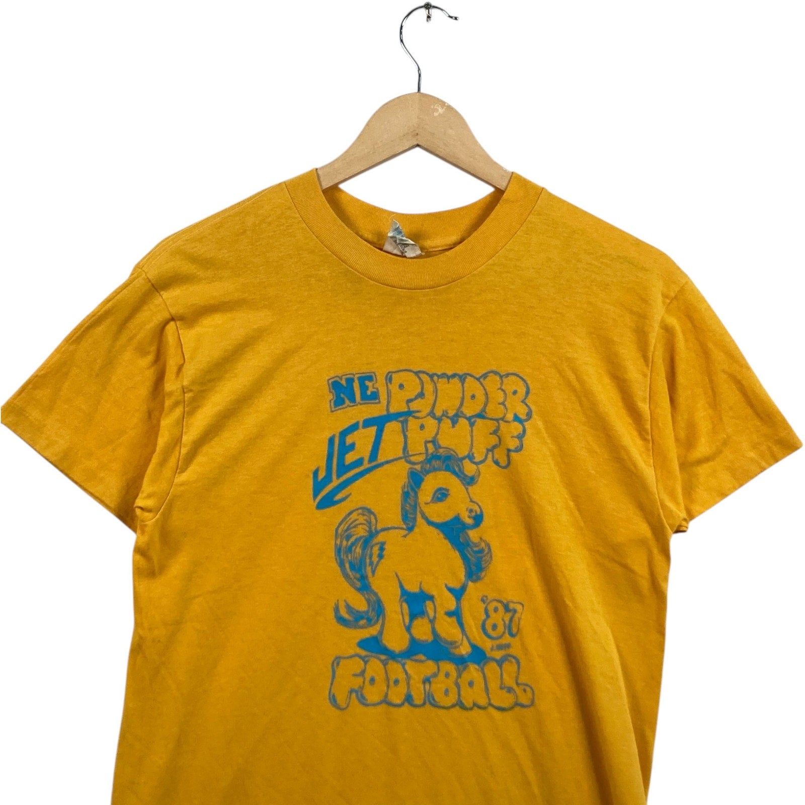 Vintage NE Powder Jet Puff Football Novelty NFL 80s Tee