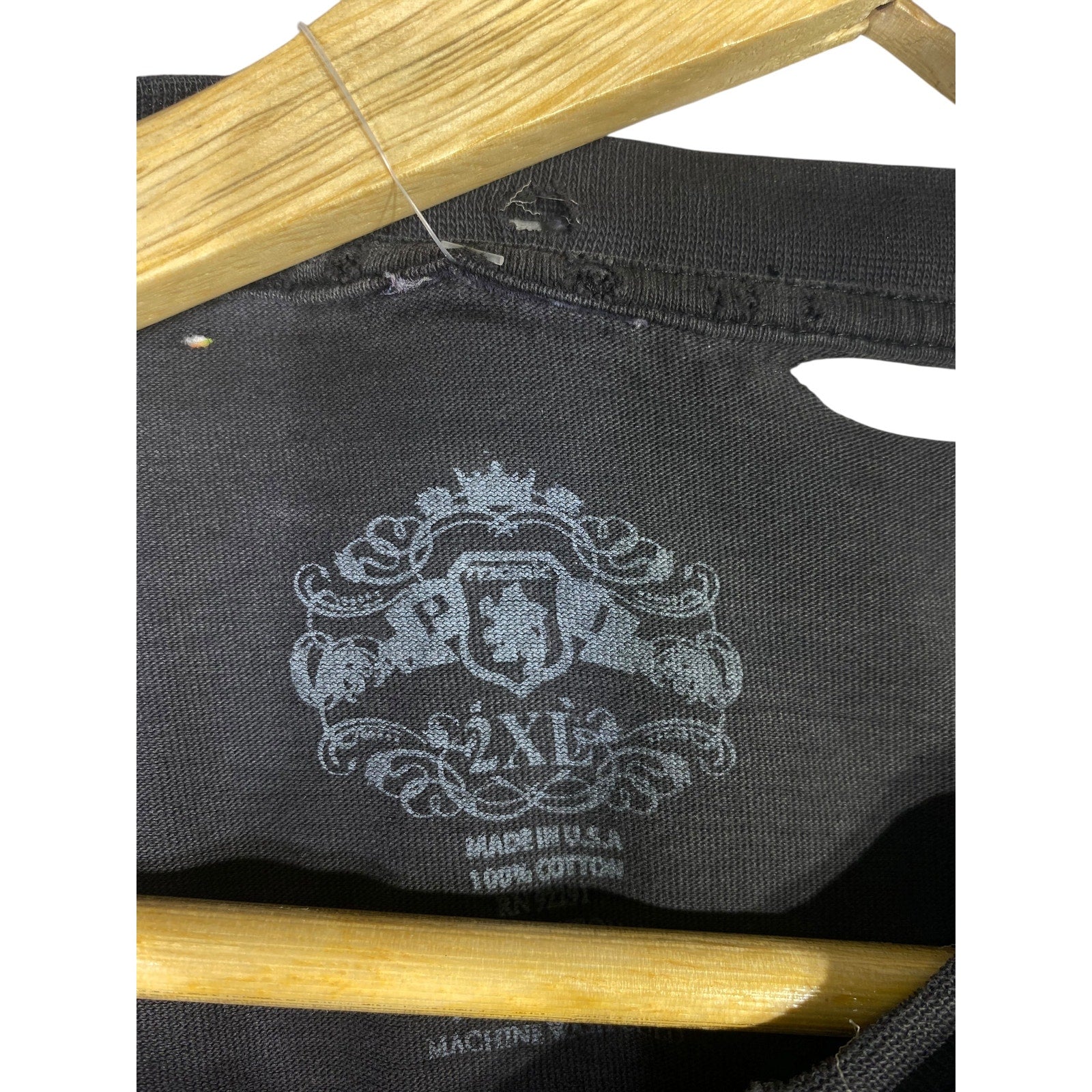 Vintage Distressed Gothic Crest Graphic T-Shirt