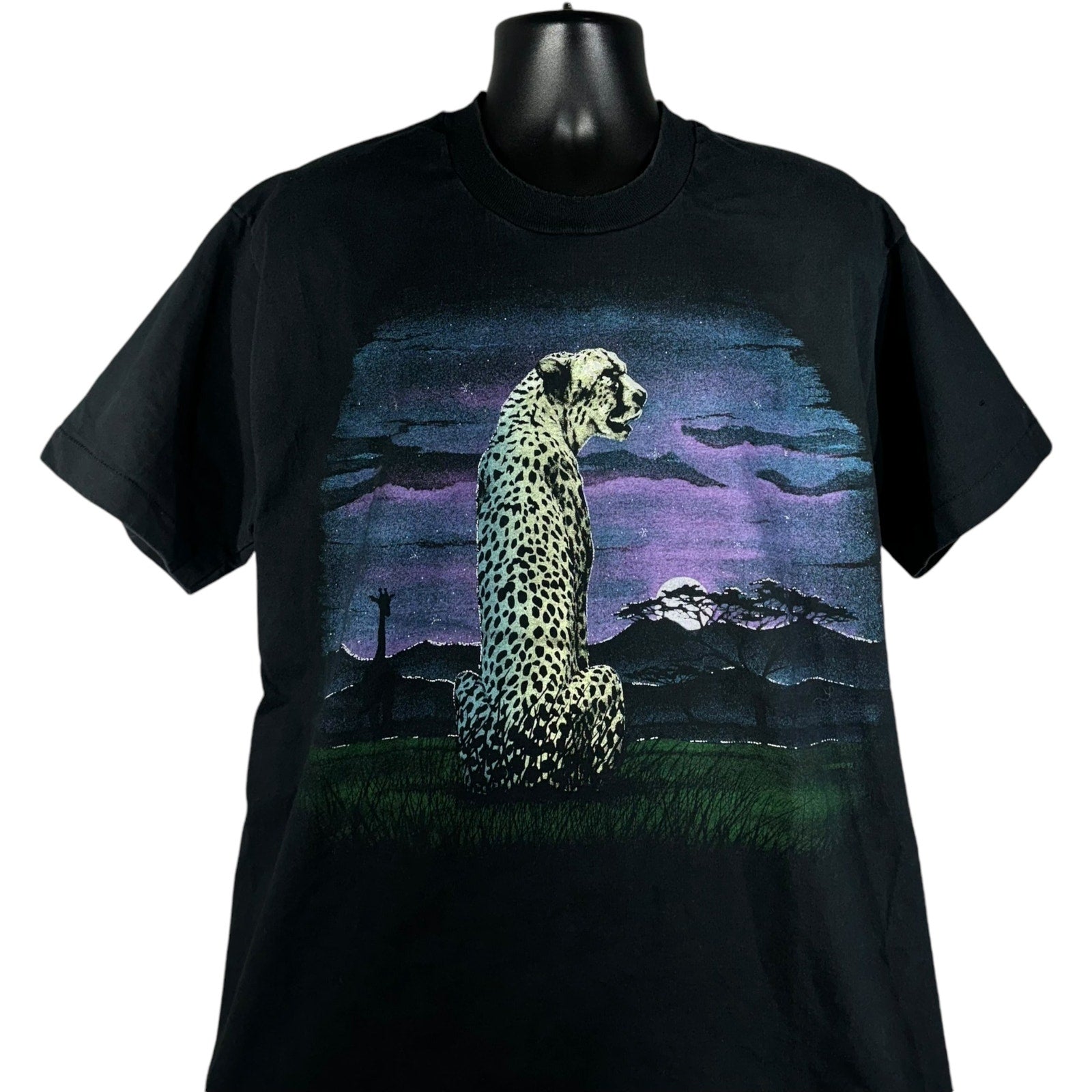 Vintage Leopard In Safari Nature Tee 90s