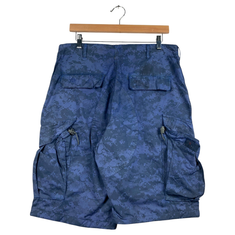 Vintage Camo Cargo Shorts 34