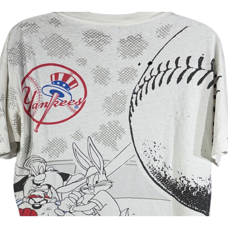 Vintage Looney Tunes Bugs & Daffy NY Yankess AOP MLB Tee 90s