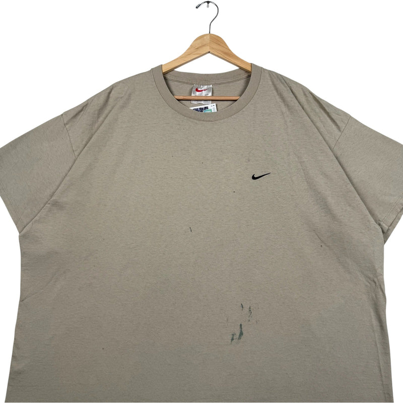 Vintage 90s Nike Mini Logo Tee
