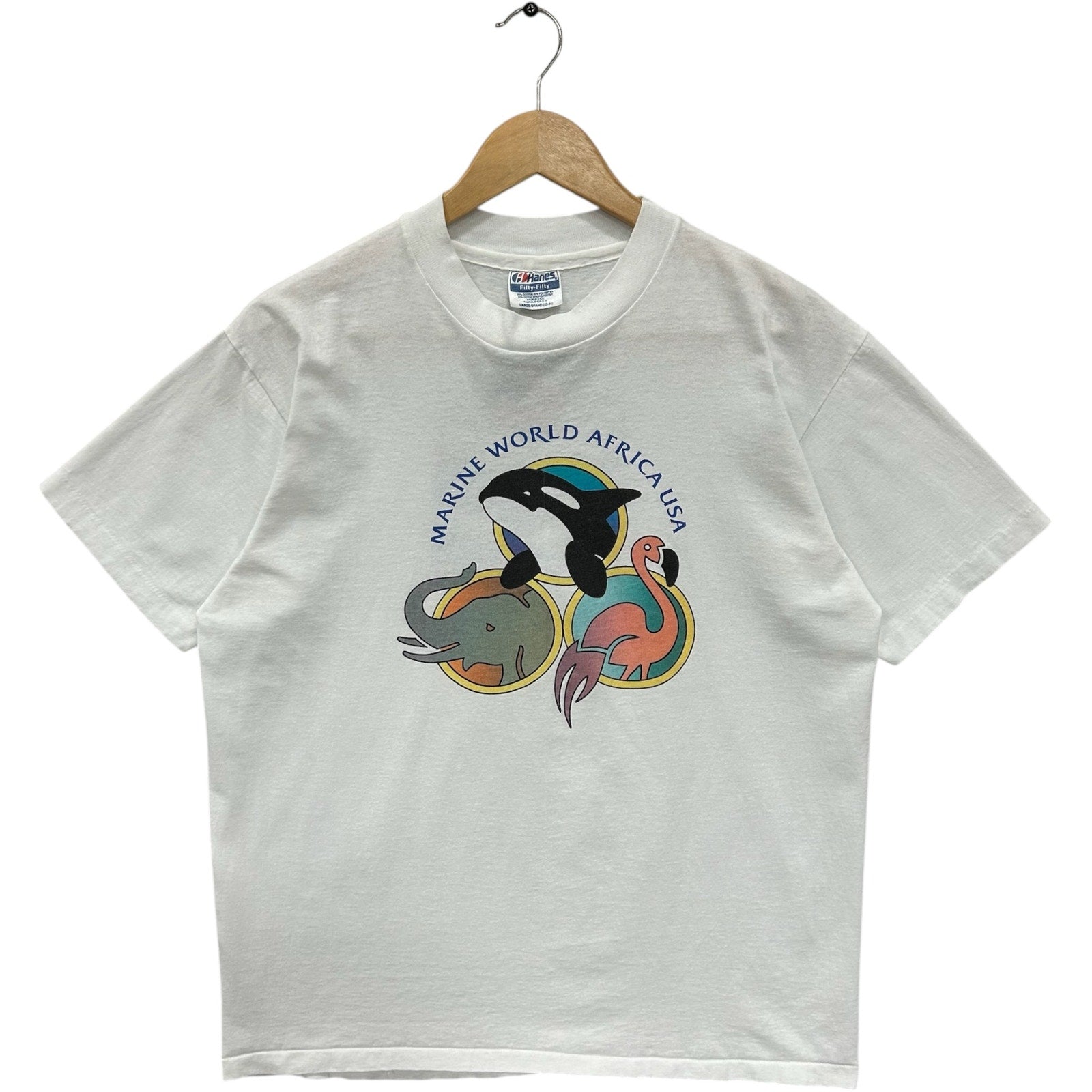 Vintage Marine World Africa USA Chevron Animals Souvenir Tee