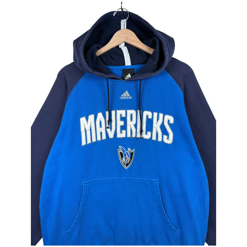Vintage Adidas Dallas Mavericks Pullover Hoodie