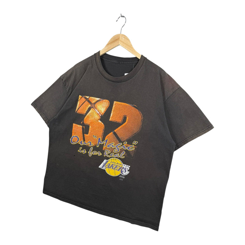 Vintage Magic Johnson 32 LA Lakers NBA T-Shirt