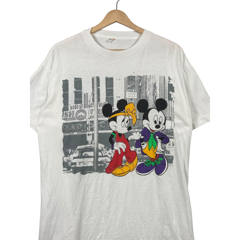 Vintage Minnie Mickey Mouse Graphic T-Shirt
