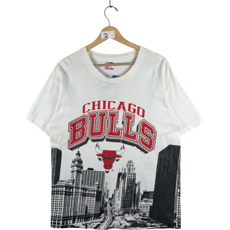 Vintage Chicago Bulls Graphic Print NBA T-Shirt