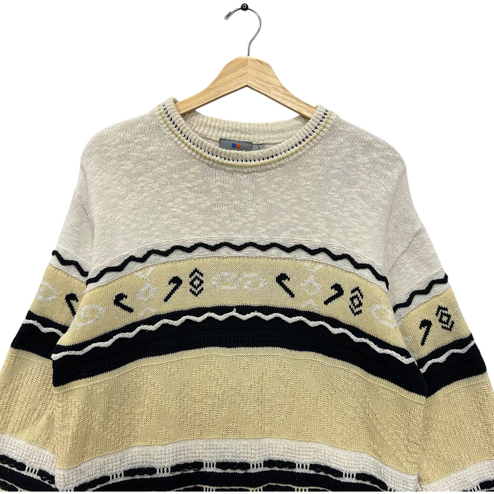 Vintage 3D Textured Patterned Knit Pullover Sweater