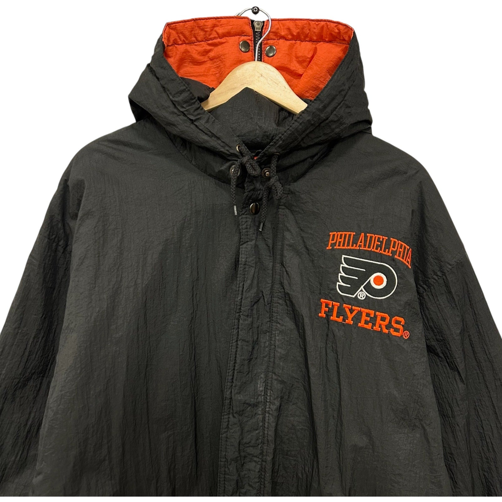 Vintage Philadelphia Flyers Logo NHL Puffer Jacket