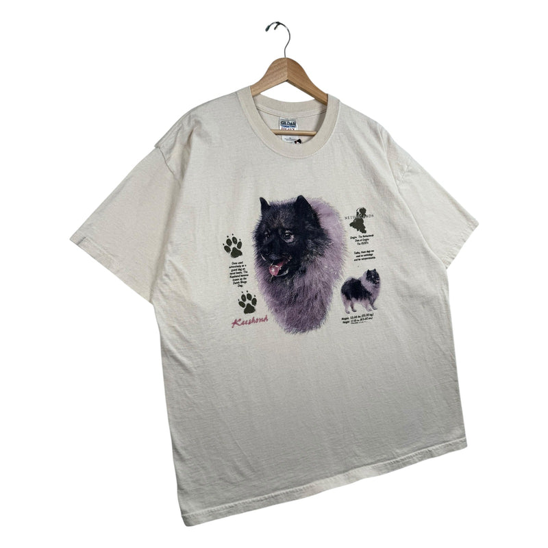 Vintage Keeshond Dog Graphic T-Shirt