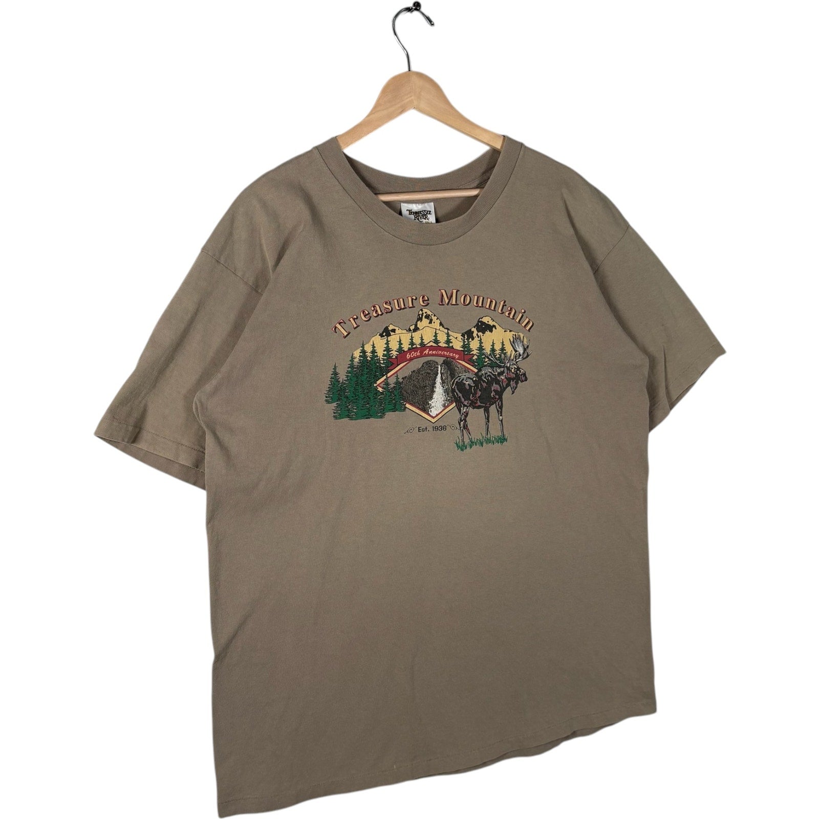 Vintage Treasure Mountain Nature Tee