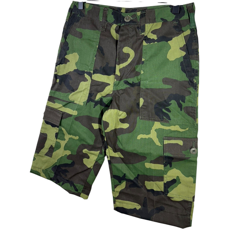 Vintage Cargo Camouflage Tactical Utility Shorts 31