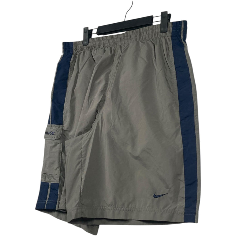 Vintage Nike Colorblock Workout Athletic Cargo Shorts
