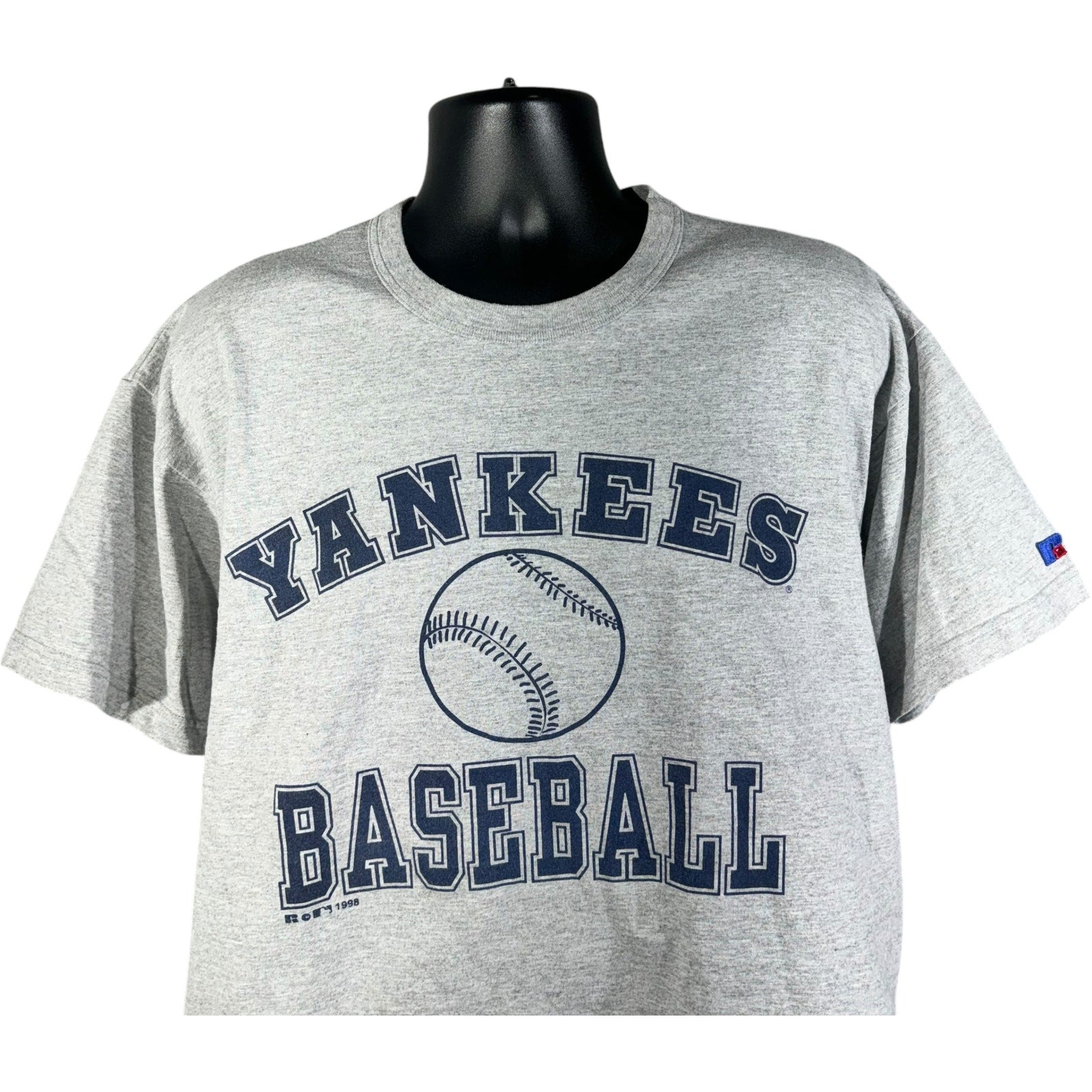 Vintage Russell New York Yankees Cropped MLB Spellout Tee 90s