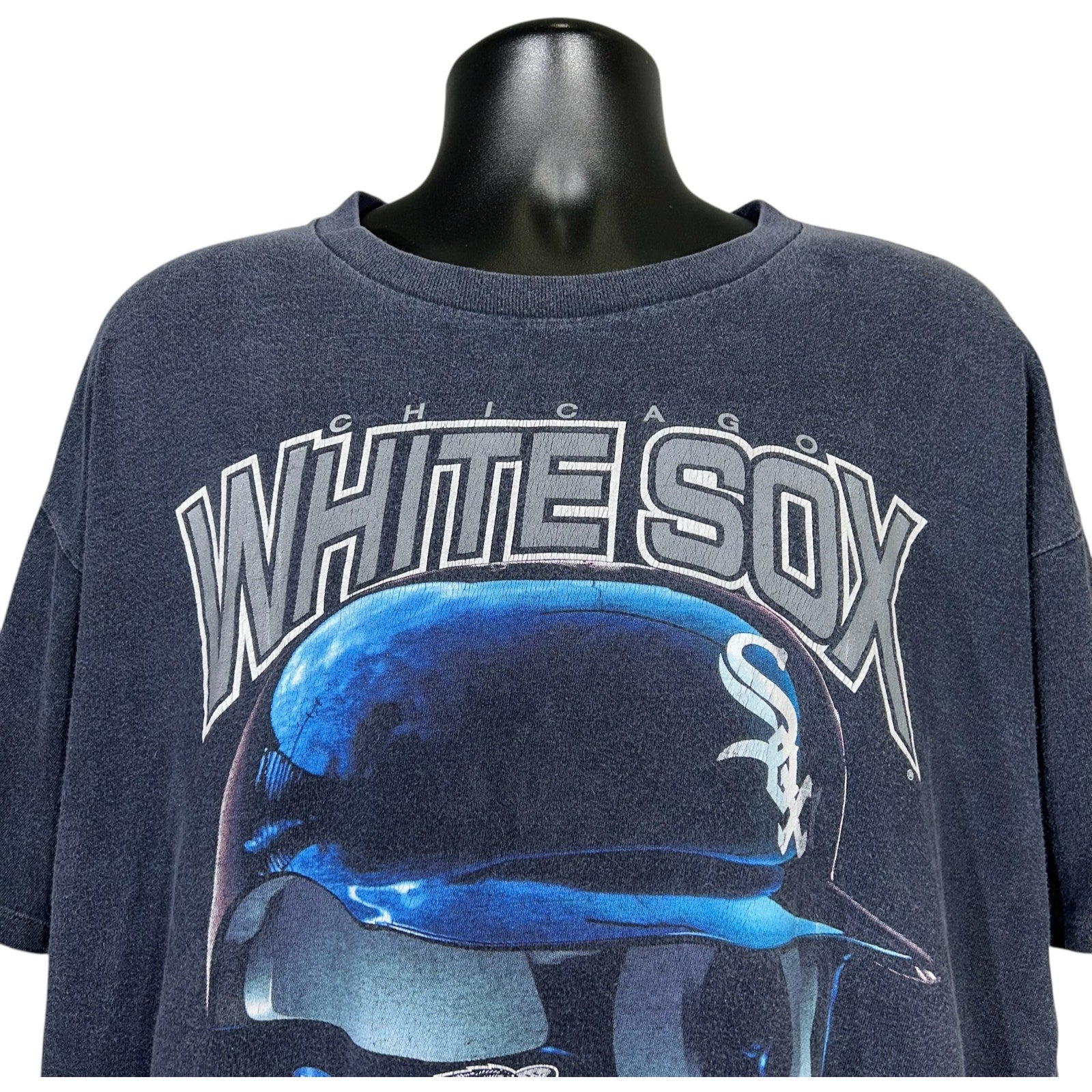 Vintage Salem Sportswear Chicago White Sox Batting Helmet Tee