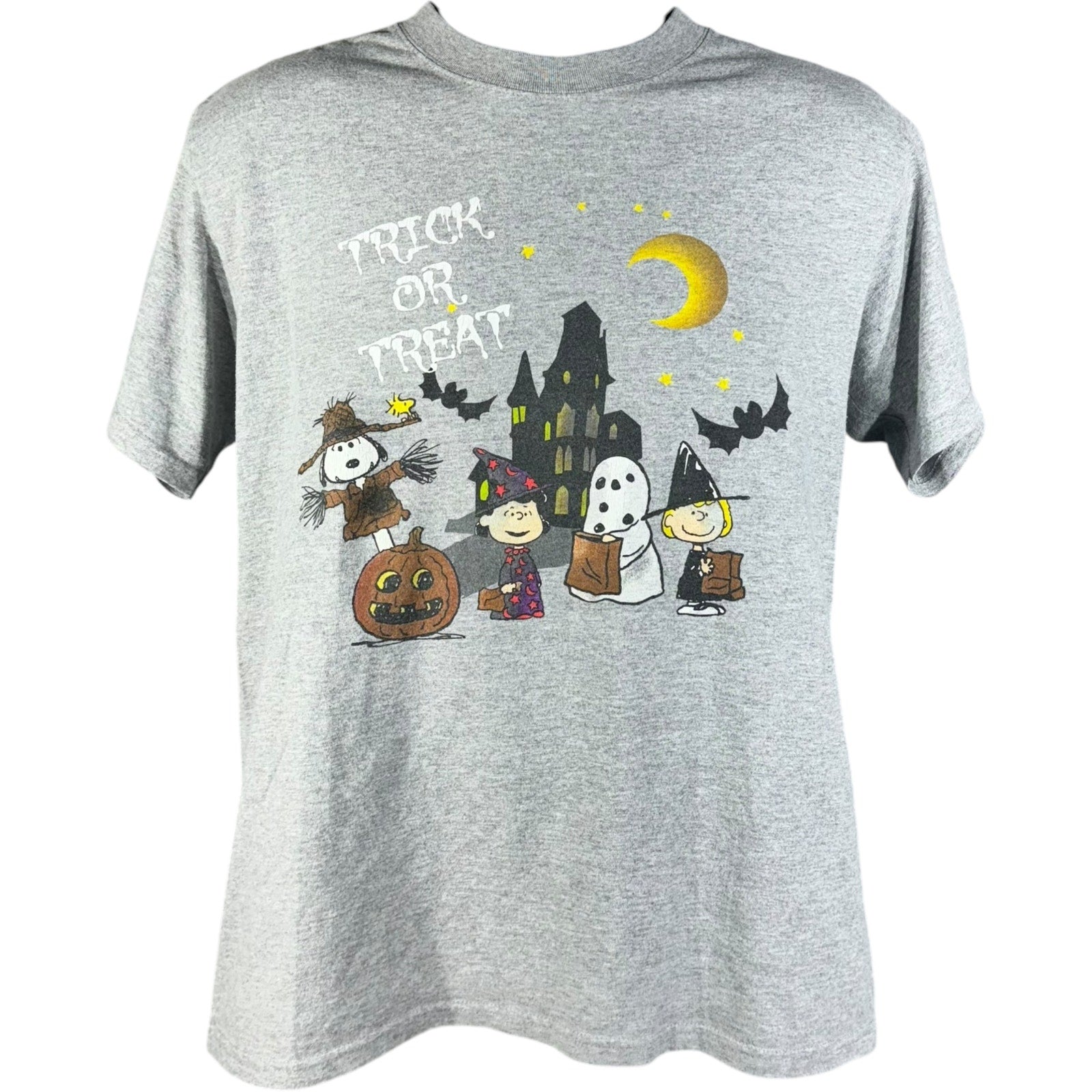 Vintage Peanuts Characters Trick Or Treat Halloween Tee