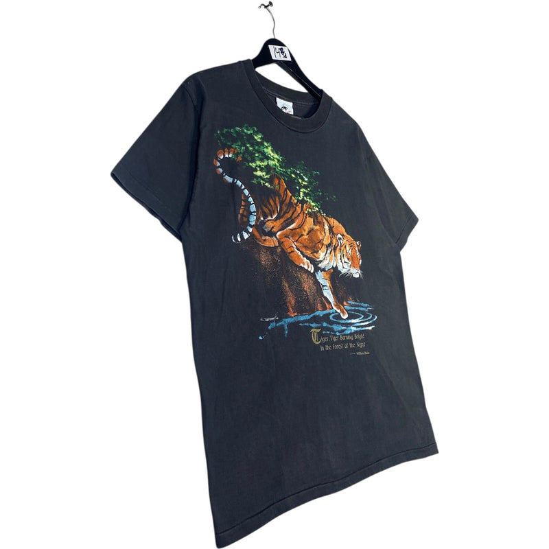 Vintage Tiger Wildlife Graphic T-Shirt