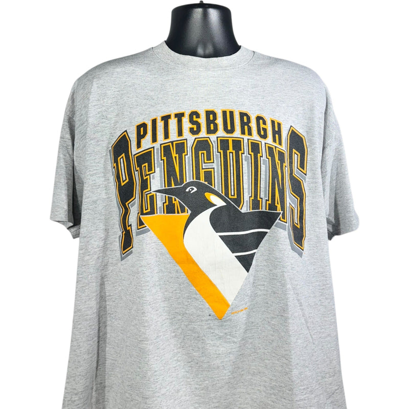 Vintage Pittsburgh Penguins NHL Spellout Tee 90s