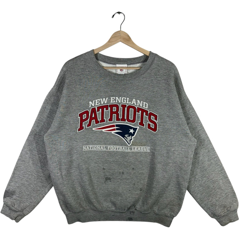 Vintage New England Patriots Arch Spellout Logo NFL Crewneck