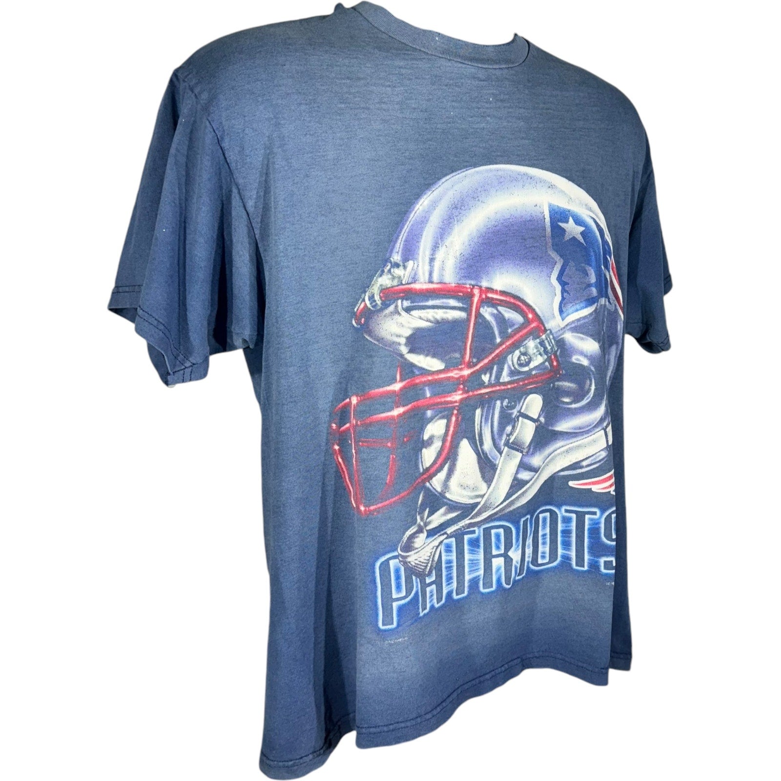 Vintage New England Patriots Big Helmet Tee