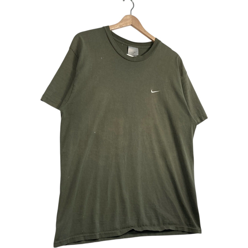 Vintage Nike Mini Swoosh Logo Tee