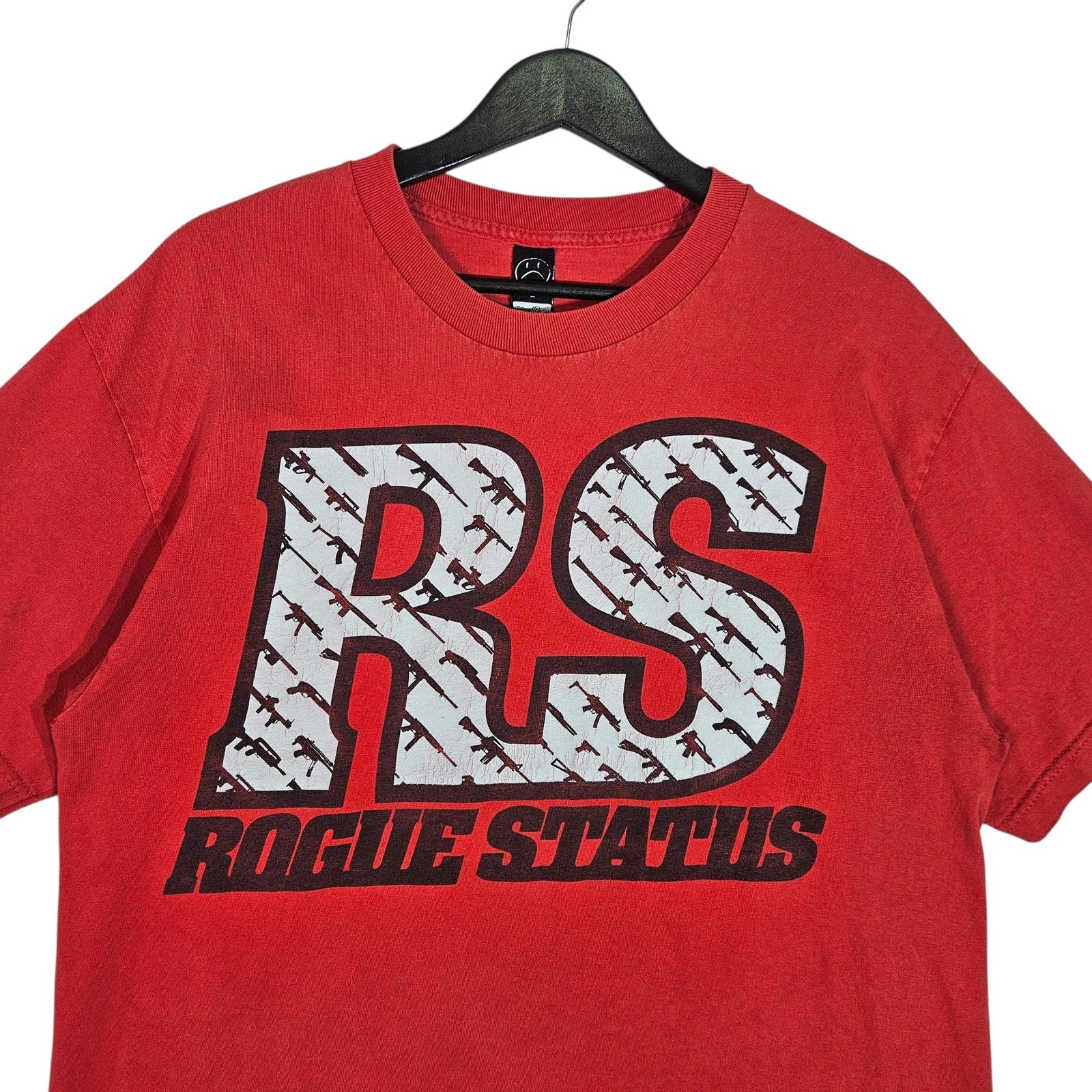 Vintage Rogue Status Gun Logo Shirt