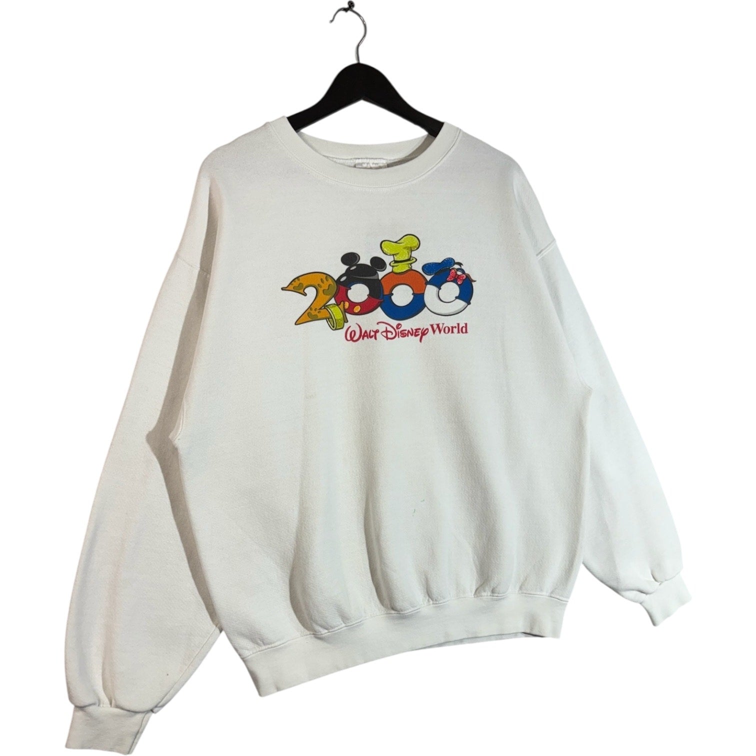 Vintage Disney World "2000" Crewneck Medium