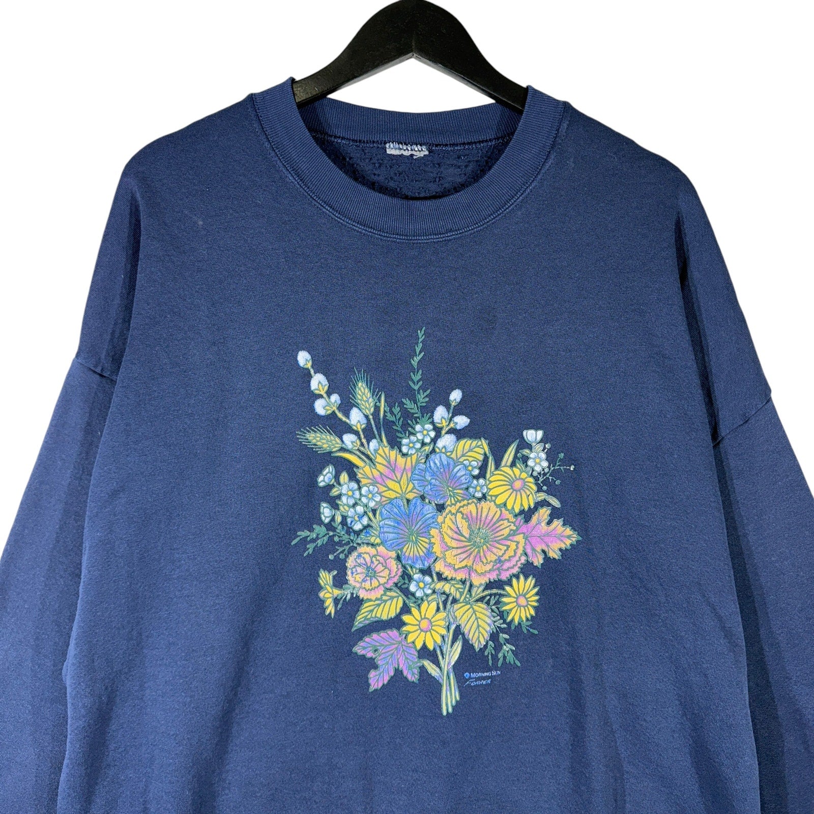 Vintage Wild Flower Bouquet Crewneck