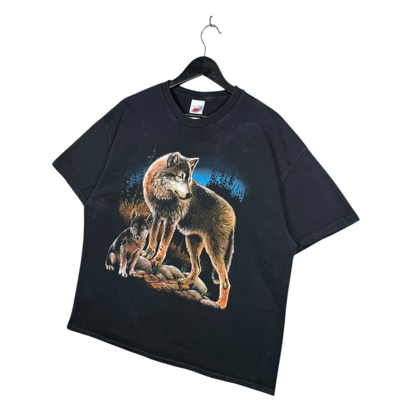 Vintage Wolf and Pup Nature Graphic T-Shirt