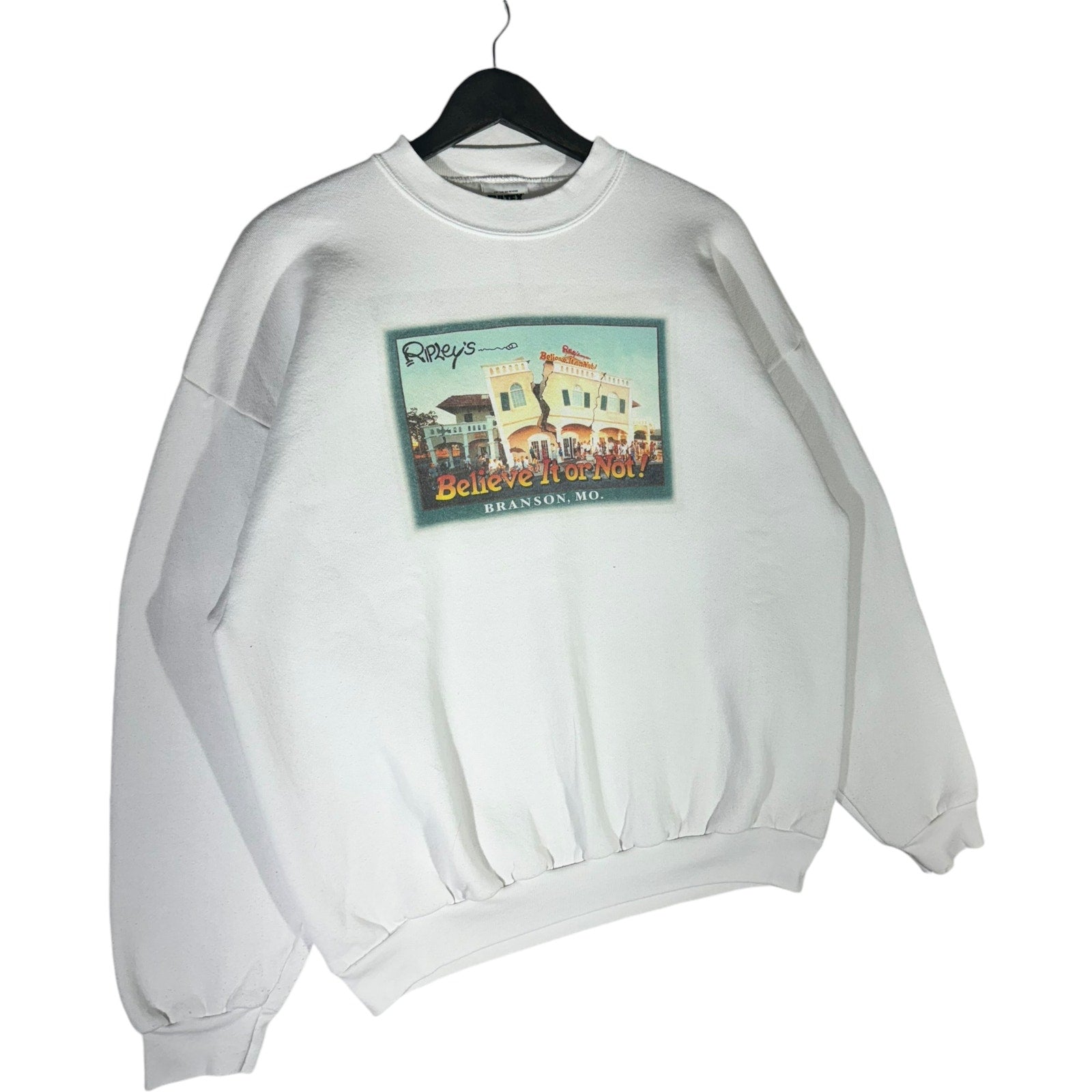 Vintage Ripley's Believe it Or Not Crewneck 90s