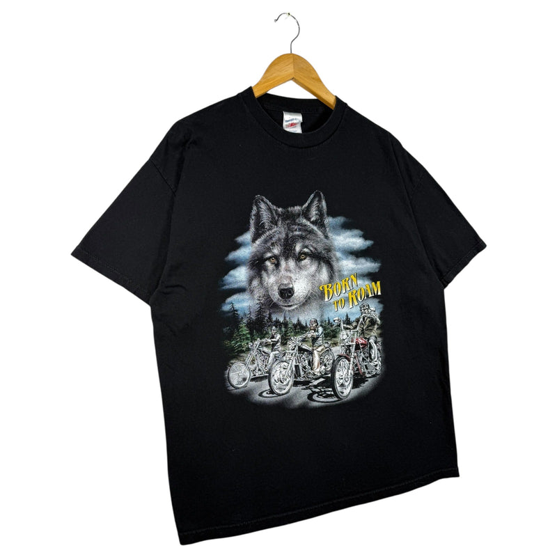 Vintage Born To Roam Wolf Graphic Short Sleeve T-Shirt