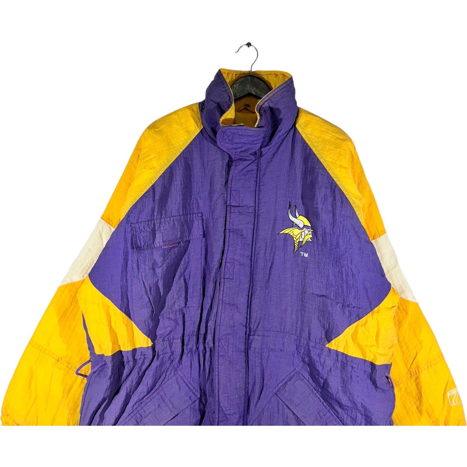 Vintage Logo 7 Minnesota Vikings NFL Hooded Puffer Jacket