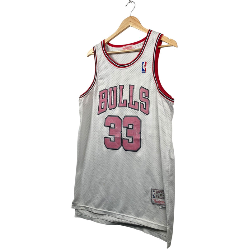 Vintage Chicago Bulls Scottie Pippen #33 NBA Jersey