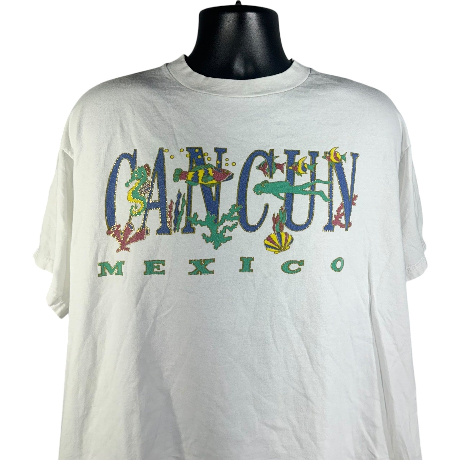 Vintage Cancun Mexico Souvenir Tee