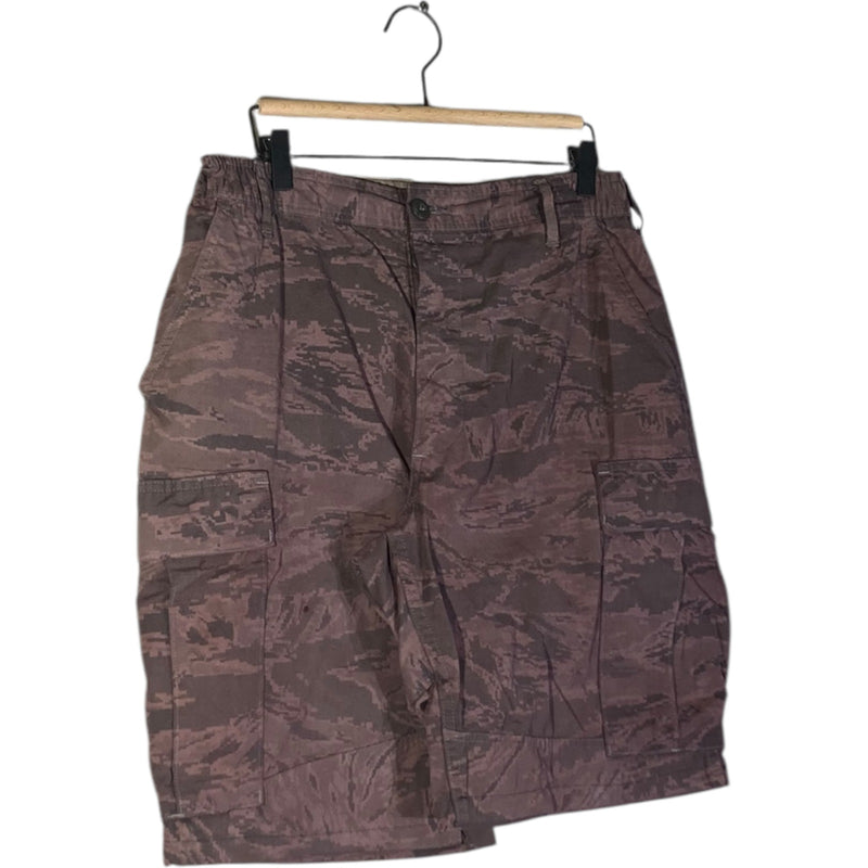 Vintage Camo Tactical Cargo Shorts 36