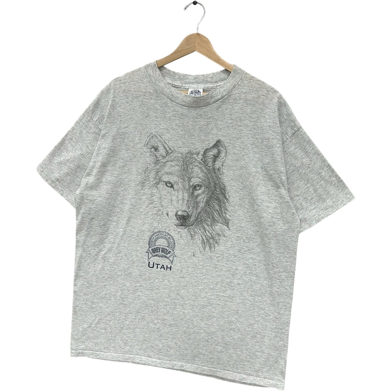 Vintage Utah Grey Wolf Large Face Nature Tee