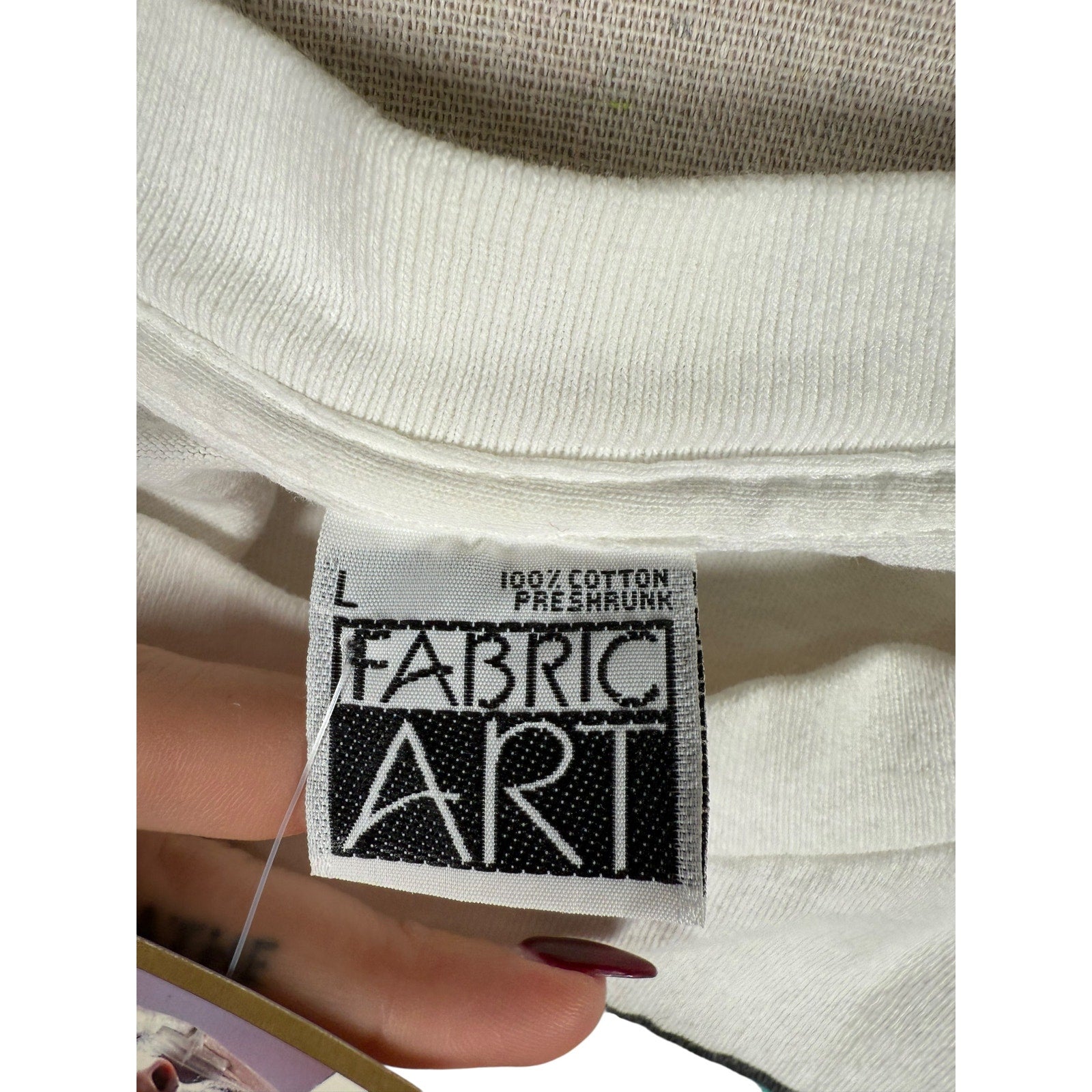 Vintage Graphic Design Fabric Art T-Shirt