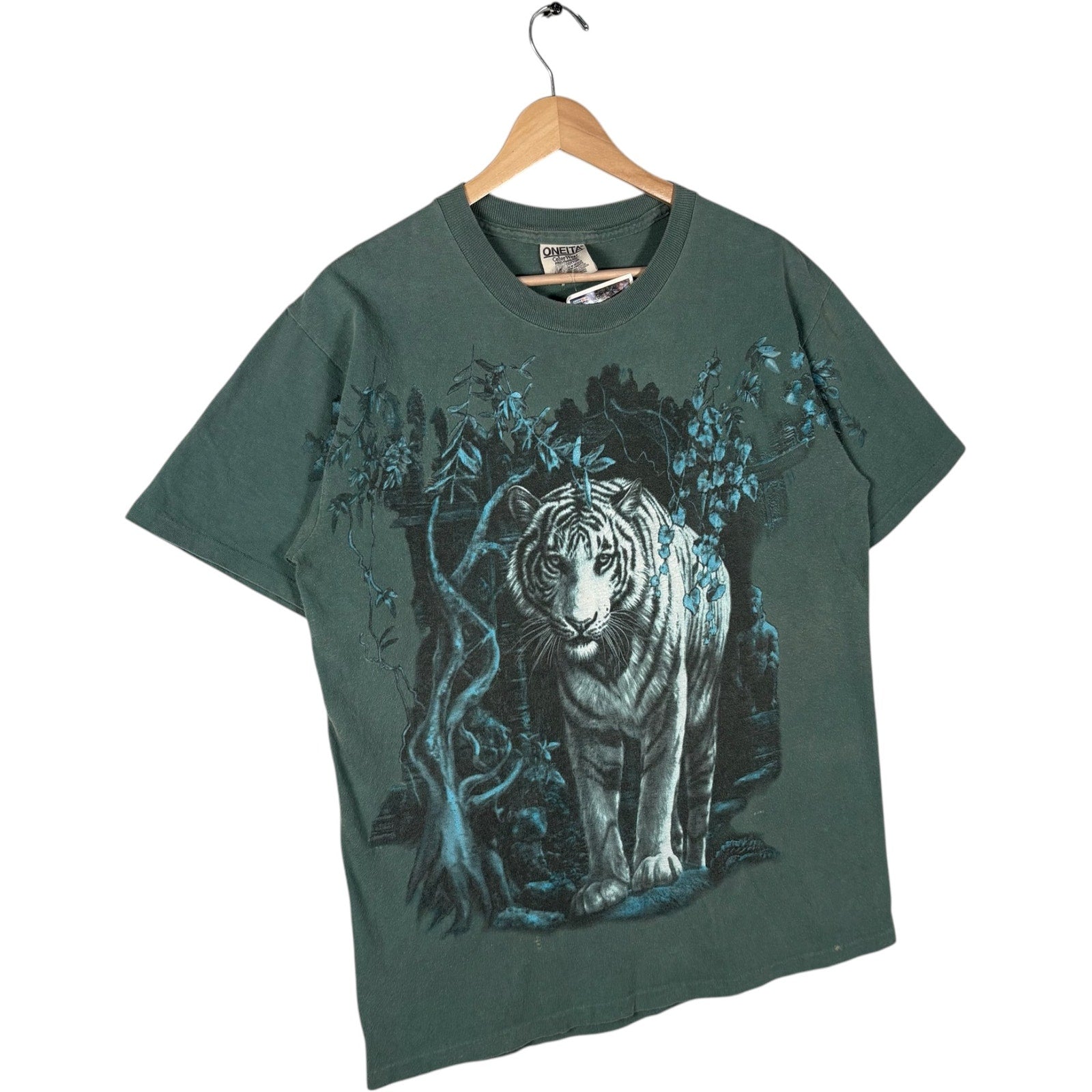 Vintage White Tiger Nature Tee