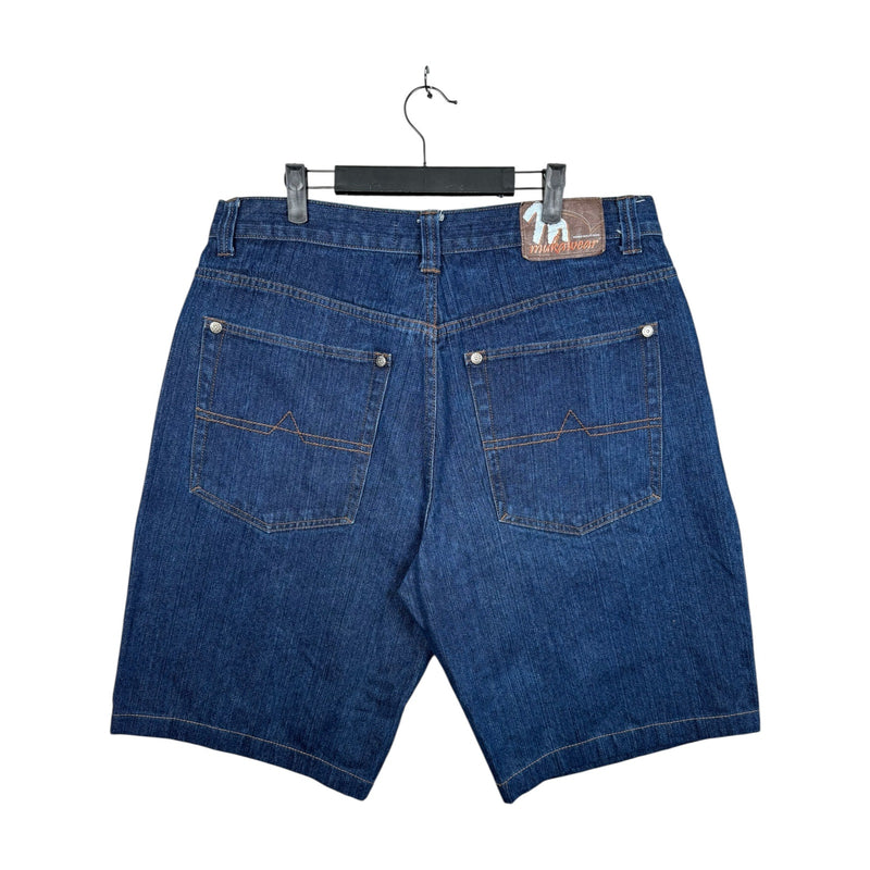 Vintage Straight Med-Wash Bermuda Jean Denim Shorts 38