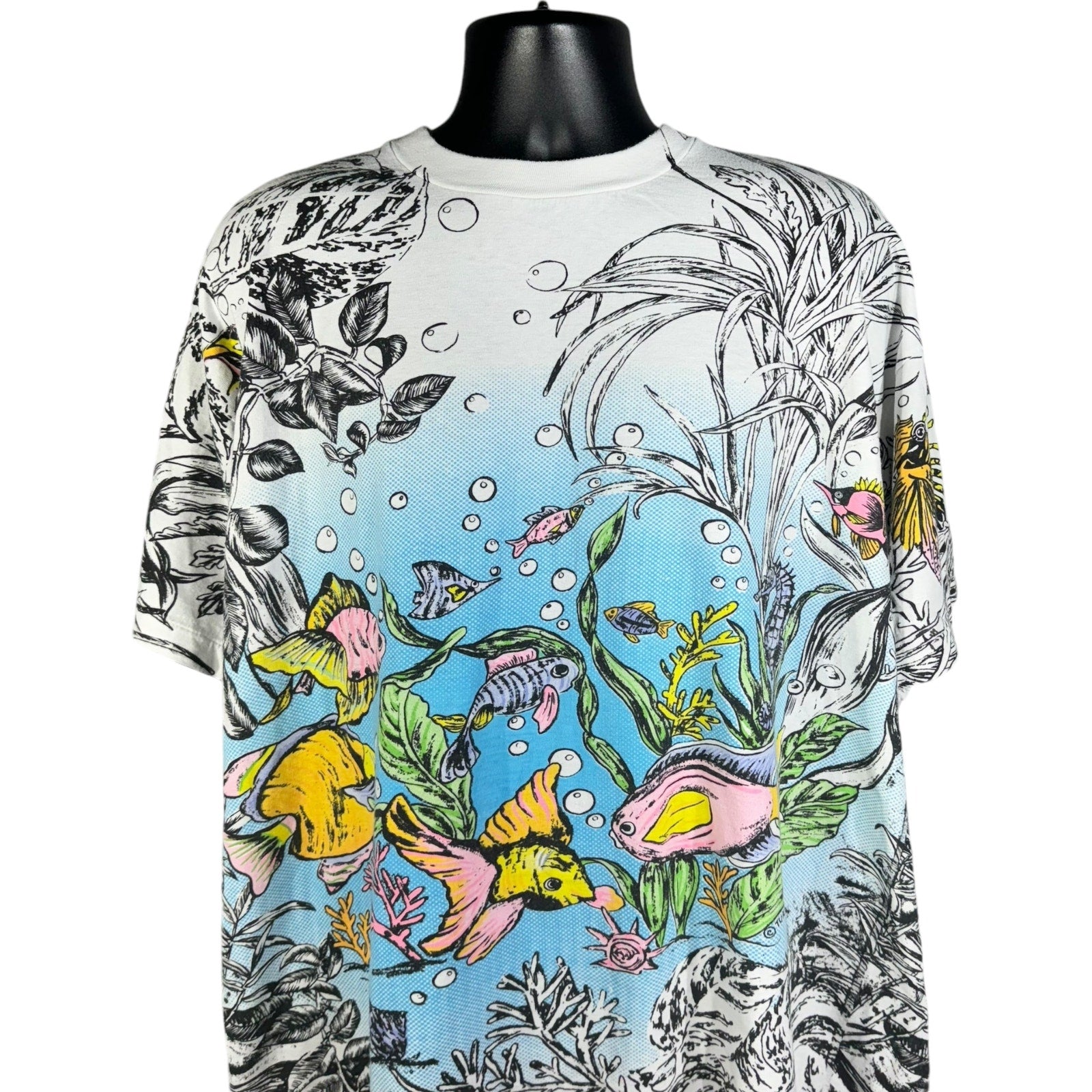 Vintage Underwater Ocean Life AOP Nature Tee